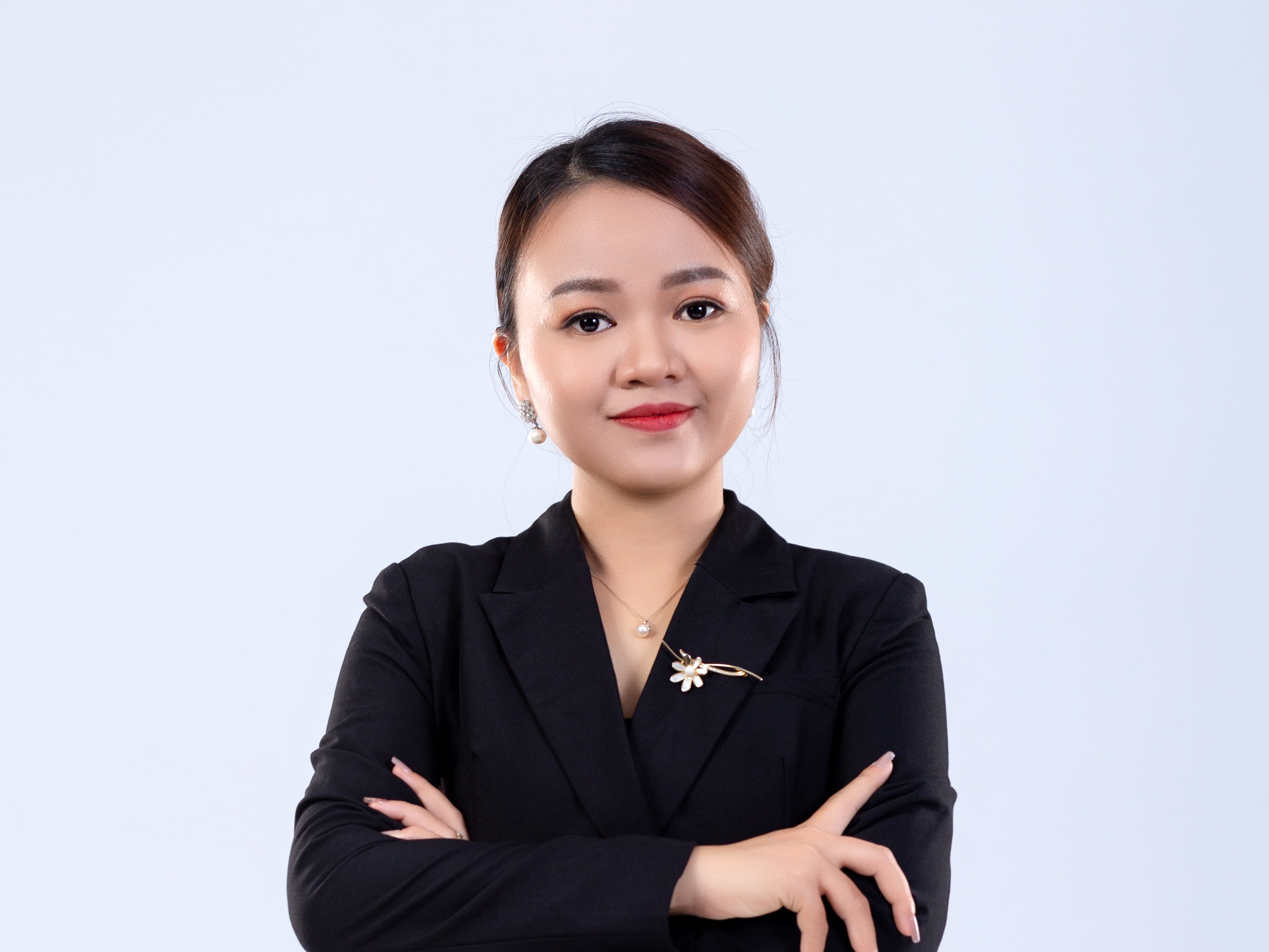 Cô Nguyên Phụng